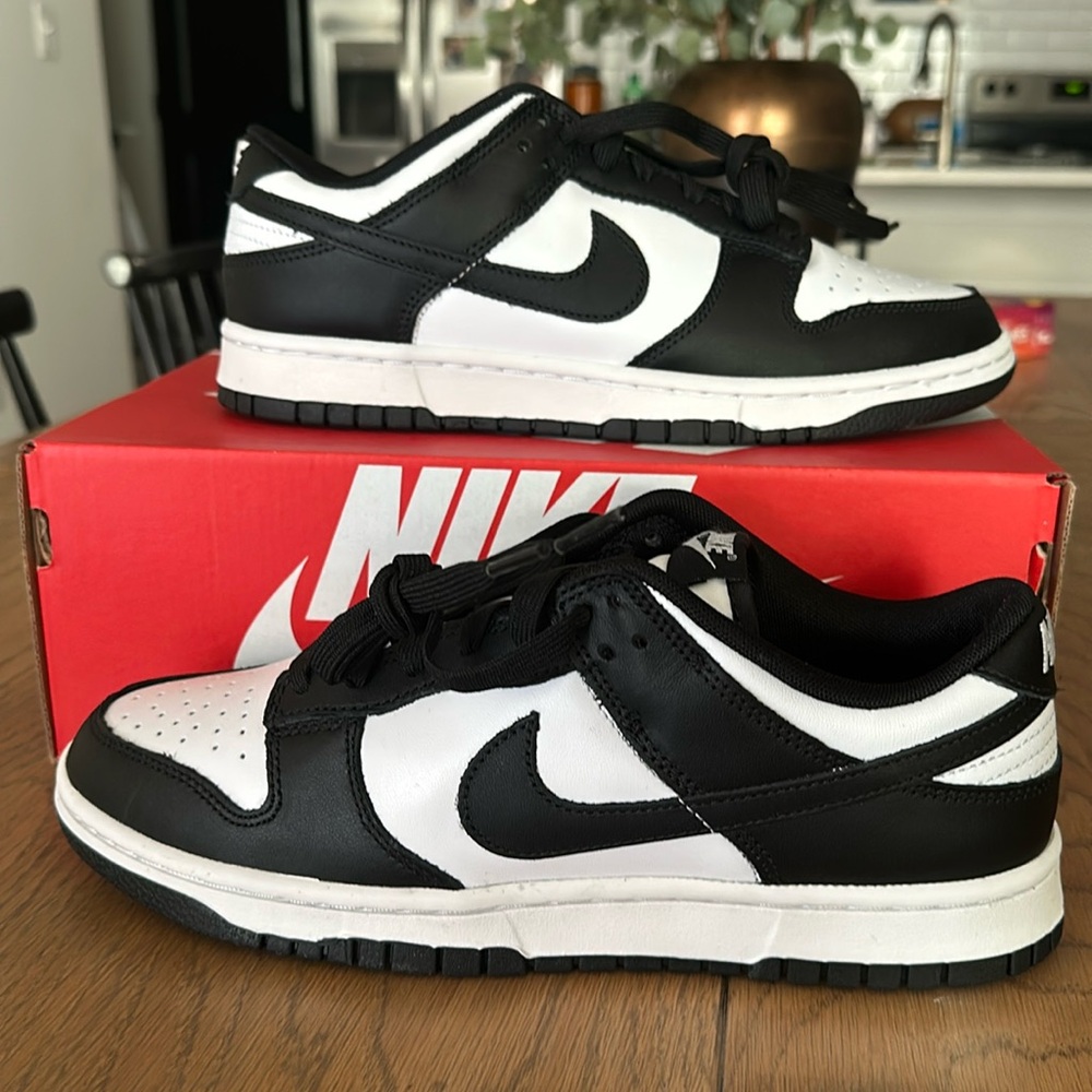 Nike Dunk Retro - Panda Black and White